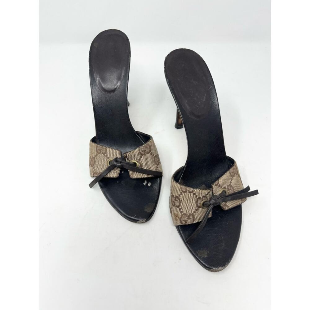 Vintage Gucci GG Monogram Canvas Knot Heel Mule Sandals Tom Ford Era size 7B